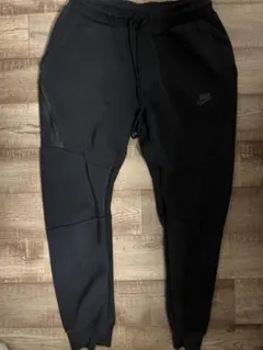 Nike テックフリース ズボン 黒 Sサイズ