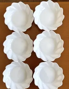 ヤマザキ春のパンまつり 白い花びら型陶器皿 6個セット