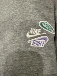 NIKE ナイキ　韓国　カスタム　ワッペン　トレーナー　グレー