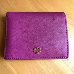 トリーバーチ二つ折り財布　パープル