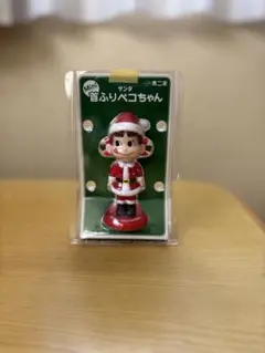 ペコちゃんミニサンタフィギュア