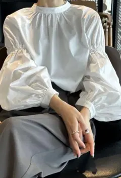 セレクトモカ ボリュームギャザースリーブブラウス