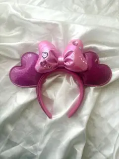 ハート型耳のピンクカチューシャ