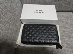 COACH ブラック レザー トラベルウォレット