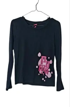 PUMA 　PUMAピンクプリント　長袖Tシャツ ブラック