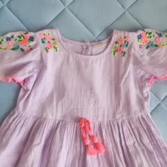 NEXTワンピース　刺繍付き