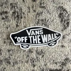 アイロンワッペン★VANS OFF THE WALL★中★黒 アイロンワッペン☆VANS OFF THE WALL☆中☆黒 - メルカリ