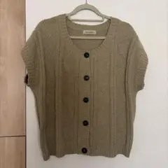 大きいサイズ婦人服　ニットカーディガン　半袖　ベージュ　3L