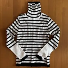 タートルネック ボーダー ニット
