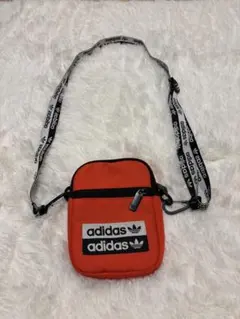 adidas Originals サコッシュ ミニショルダーバッグのサムネイル