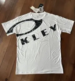 新品未使用　OAKLEY Tシャツ Ｌサイズのサムネイル