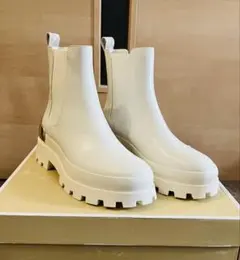 MICHAEL KORSブーツ
