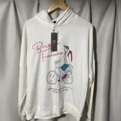 【BENO】 パーカー 【新品未使用】