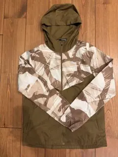 ナイキレペルウィンドランナー　ランニングジャケット　カモ柄　メンズS