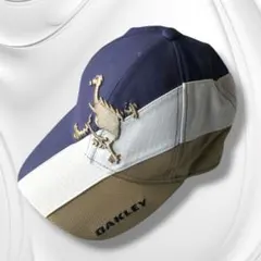 ✨OAKLEY✨　オークリー　ゴルフ キャップのサムネイル