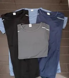 スポーツ用半袖Tシャツ 4枚セット 中国製品