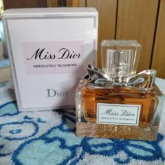 2025年最新】absolutely bloomingの人気アイテム - メルカリ