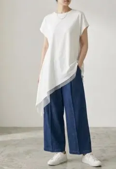 ​オズモーシス osmosis アシンメトリー チュールカットソーのサムネイル
