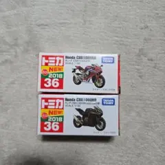トミカ Honda CBR1000RR ミニカー 1/32 スケール セット