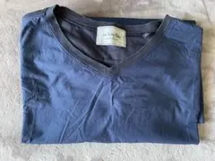 日本製 ダークブルー Vネック Tシャツのサムネイル