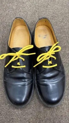 Dr.Martens 3ホール