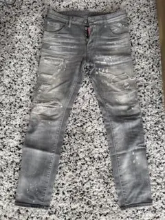 DSQUARED2 グレー ダメージデニムパンツ