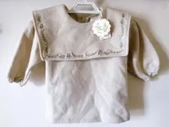 ★新品タグ付★トレーナー 90cm 襟ベージュ フラワ一刺繍 トップス 裏起毛