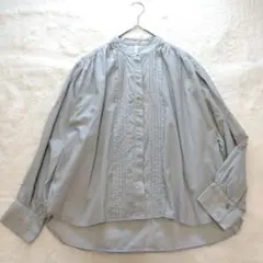 美品　TUTIE.　ツチエ　バンドカラー　シャツ　ブラウス　綿　麻
