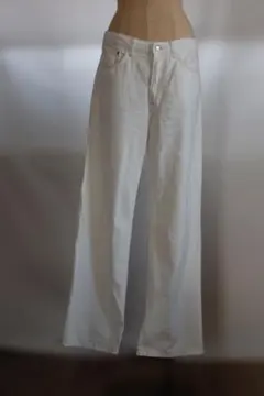H&M ホワイトデニム　ストレートパンツ太め白XL42 L