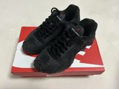 NIKE SHOX R4 23.5cm