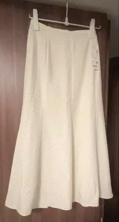 【送料込み】ユニクロ　マーメイドマキシスカート　ドット　水玉　模様