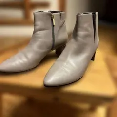 週末お値下げ！ほぼ新品　卑弥呼ショートブーツ