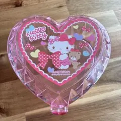 2017年 ハローキティ ハート型クリスタルケース キャンディキャビネット
