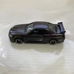 トミカ 日産スカイライン GT-R