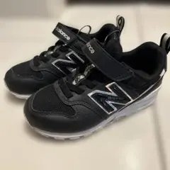 new balance ブラック スニーカー 17.5cm