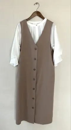 アースミュージエコロジー　ジレワンピース　ベージュ　フリーサイズ