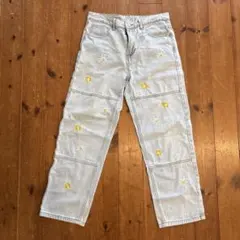 SHEIN jeans メンズS フラワー刺繍入り　レディースでも！のサムネイル