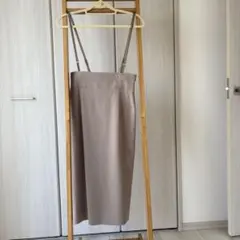 ベージュ ストラップ付き マキシスカートのサムネイル