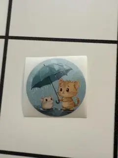 ねずみと子猫の円形ステッカー