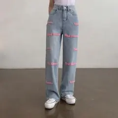 配色英文刺繍ハイウエストワイドデニムパンツのサムネイル