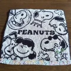 スヌーピー ♡イニシャル ハンカチ タオルＴ