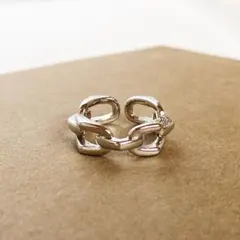 Item thumbnail for item f6495f87-2e52-49b0-9e8d-ec409b5b729b