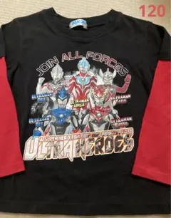 中古！！ウルトラマン　ウルトラヒーローズ長袖Tシャツ　ロンT（120センチ）