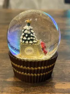 Ferrero Rocher クリスマススノードーム