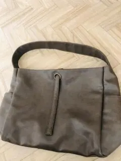 12/3迄 ブラウン合成皮革ショルダーバッグ