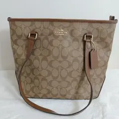 COACH　シグネチャー　トートバッグ　ブラウン