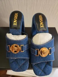 値下げ！新品未使用品 ヴェルサーチ レディースデニムサンダル メドゥーサ２４cm