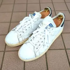 革 スニーカー