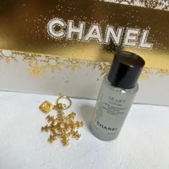 CHANEL 2024年ホリデー限定チャーム 雪の結晶