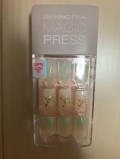 ⑤ 新品未開封 DASHING DIVAマジックプレス